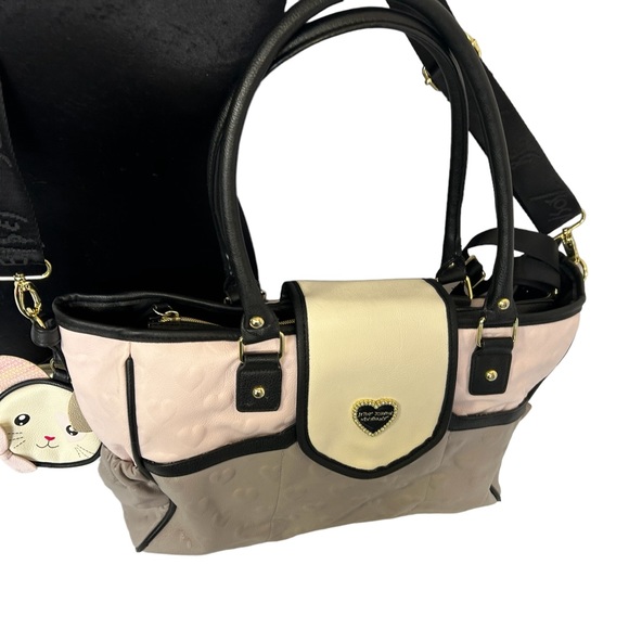 Betsey Johnson Quilted Diaper Bag Shoulder Or Crossbody W/pad & Cat Pouch - Picture 4 of 15